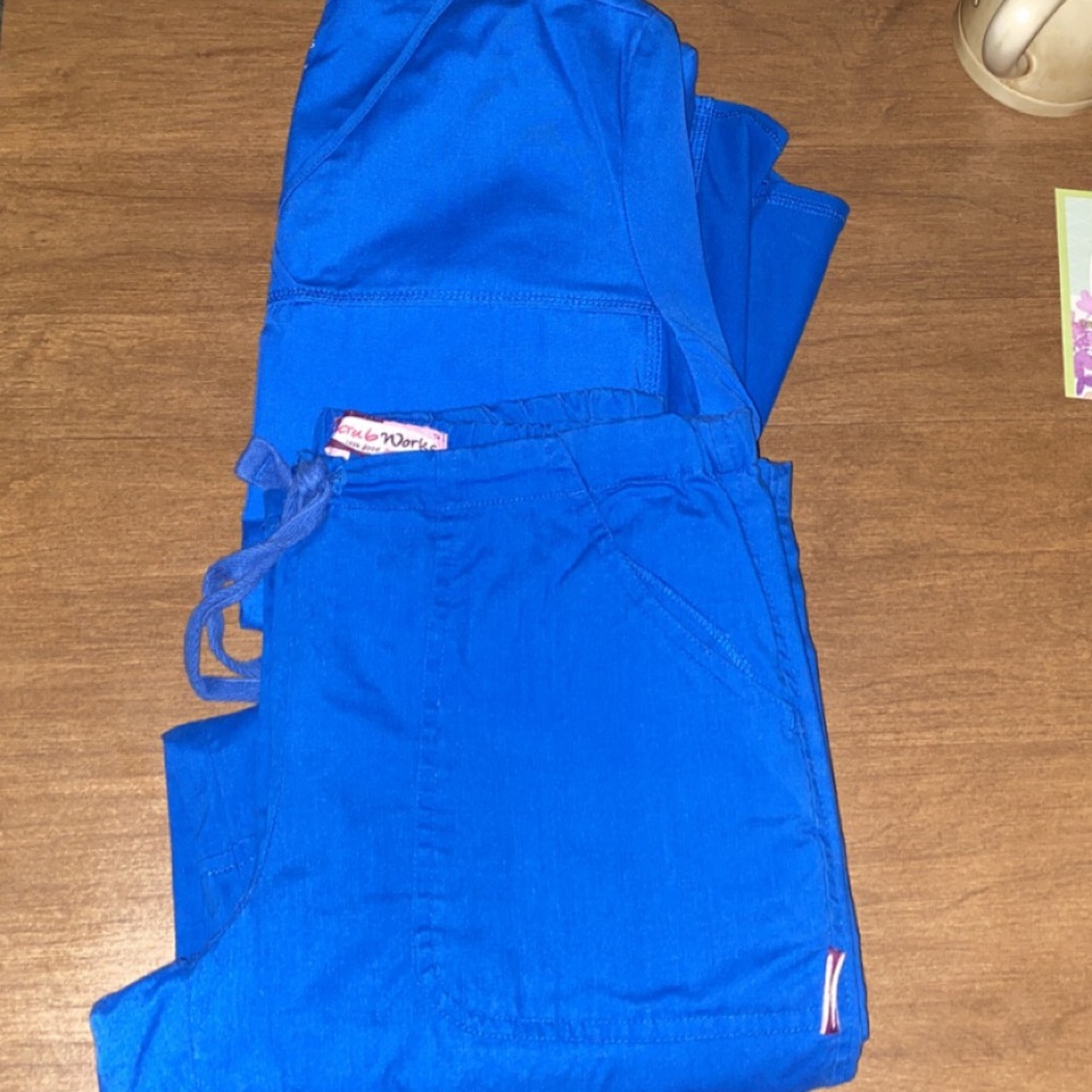 Scrub Set